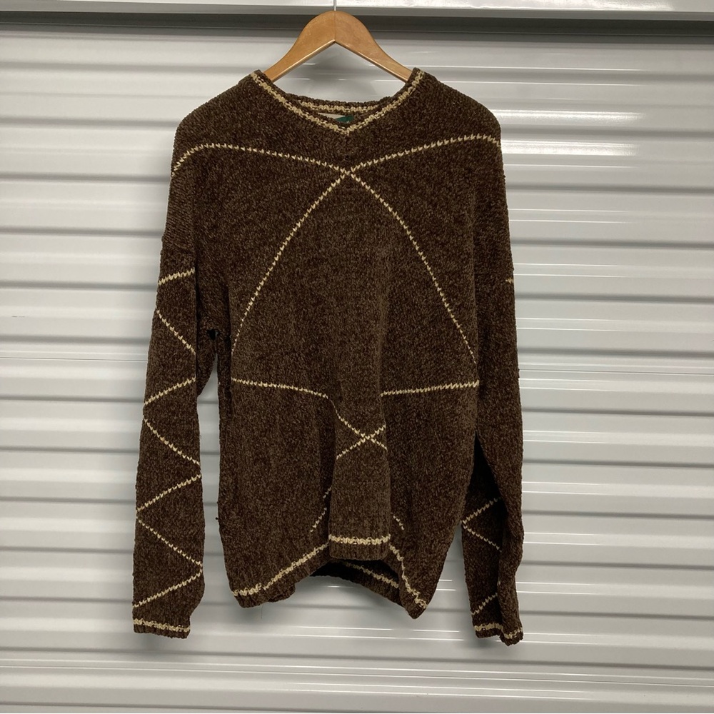 525 America Brown Sweater with Cream Accents